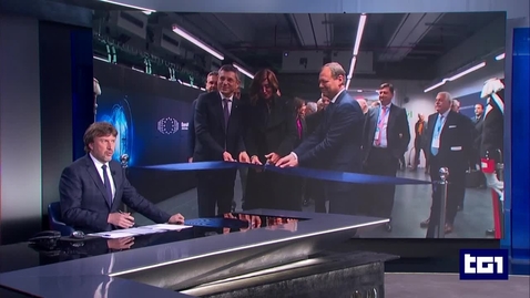 Miniatura per la voce TG 1 - 13:30 -Inaugurazione di Leonardo
